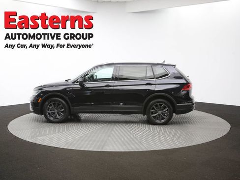 Used 2023 Volkswagen Tiguan SE image 59