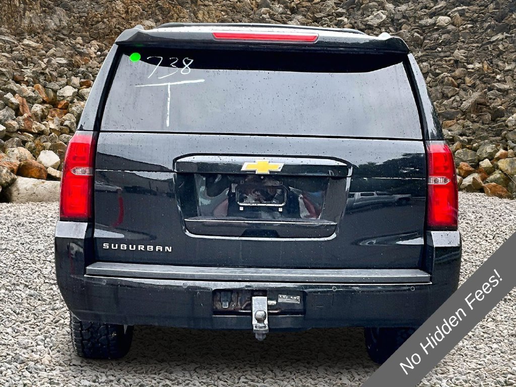 Used 2019 Chevrolet Suburban LT AWD/4WD image 4