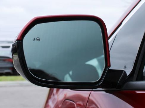 Used 2019 Chevrolet Volt LT w/ Power Convenience Package image 8