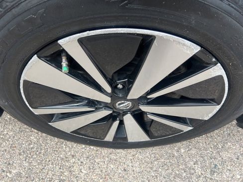 Used 2021 Nissan Altima 2.5 SV w/ SV Premium Package FWD image 37