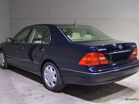 Used 2002 Lexus LS 430 image 3