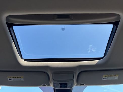 Used 2026 Honda Odyssey EX-L image 17