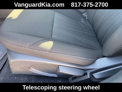 Used 2017 Ford Focus SEL image 15