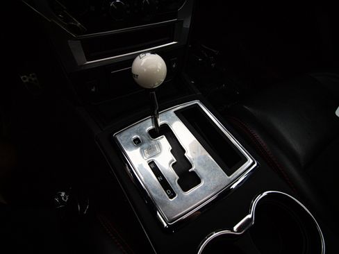 Used 2009 Dodge Charger R/T RWD image 25