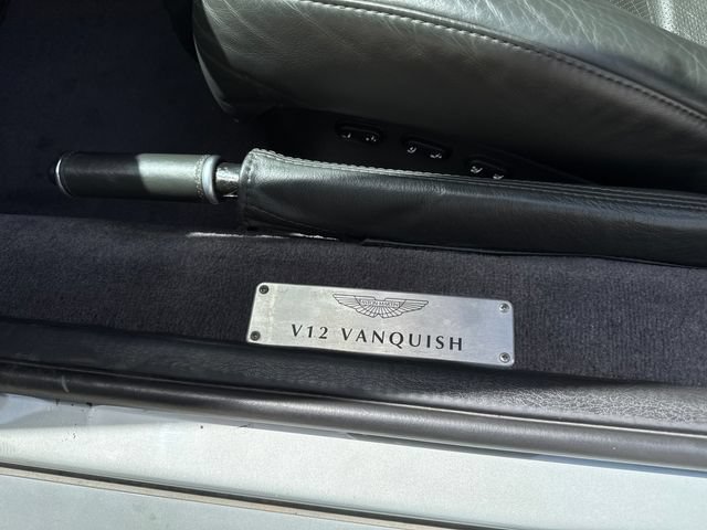 Used 2005 Aston Martin Vanquish S RWD image 8