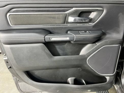 Used 2023 RAM 1500 Laramie AWD/4WD image 32