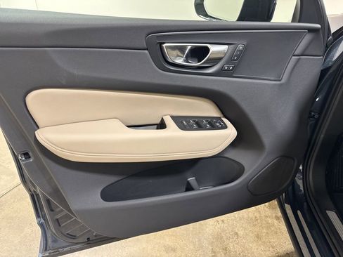 New 2026 Volvo XC60 B5 Plus w/ Protection Package Premier image 17