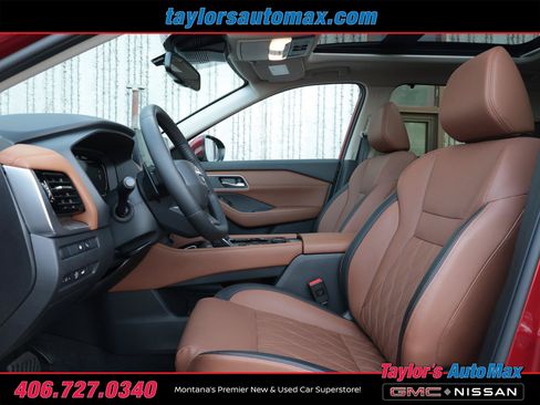 Used 2026 Nissan Rogue Platinum w/ Platinum Premium Package AWD/4WD image 5