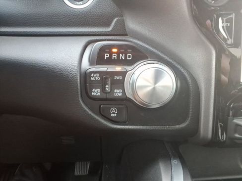 Used 2023 RAM 1500 Laramie AWD/4WD image 16