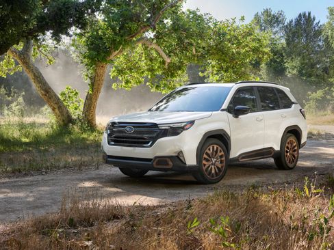 New 2026 Subaru Forester Limited AWD/4WD image 2
