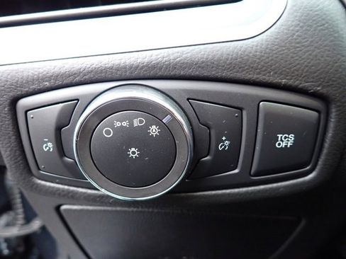 Used 2022 Ford Edge SE w/ Black Appearance Package image 22