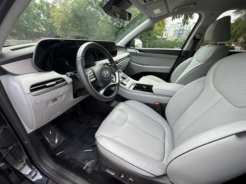 Used 2024 Hyundai Palisade SEL FWD image 15
