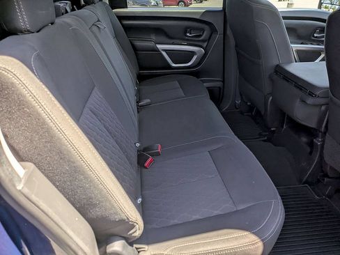 Used 2017 Nissan Titan SV AWD/4WD image 20