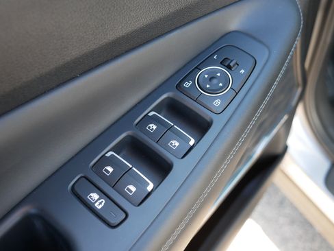 Used 2023 Hyundai Santa Fe SEL w/ Premium Package AWD/4WD image 15