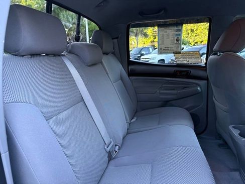 Used 2011 Toyota Tacoma PreRunner w/ TRD Sport Pkg RWD image 27