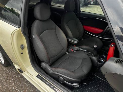 Used 2013 MINI Cooper John Cooper Works w/ Technology Pkg 2 FWD image 14