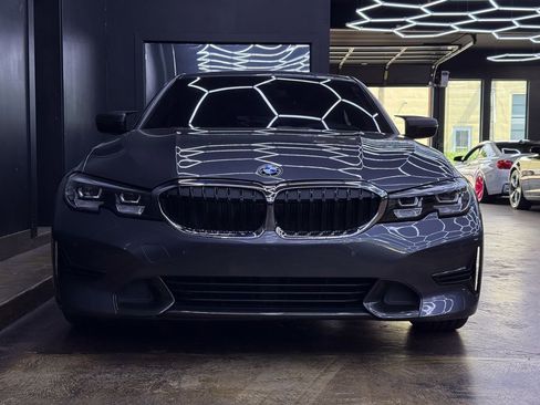 Used 2019 BMW 330i Sedan w/ Driving Assistance Package RWD image 2