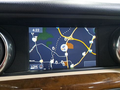 Used 2014 Mercedes-Benz SLK 350 image 19