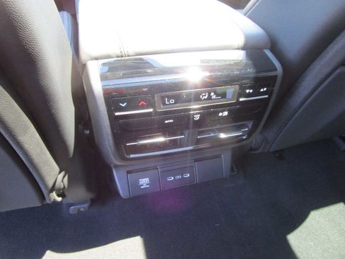 Certified 2026 Acura MDX SH-AWD image 11