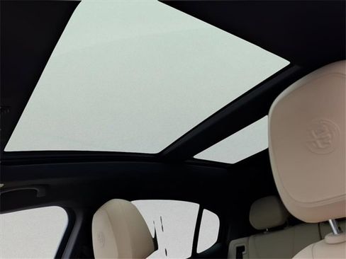 Used 2023 Alfa Romeo Stelvio Ti Lusso w/ Quick Order Package 22X Lusso image 17