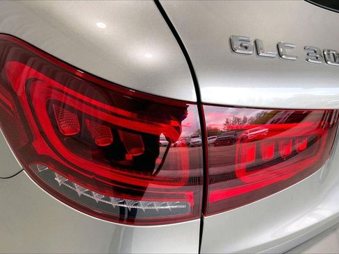 Used 2022 Mercedes-Benz GLC 300 image 29