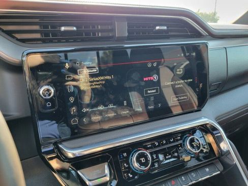 Used 2024 GMC Sierra 1500 Denali w/ Denali Reserve Package image 21