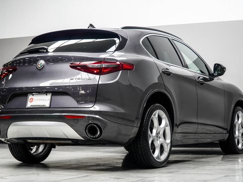 Used 2023 Alfa Romeo Stelvio Ti Lusso w/ Quick Order Package 22X Lusso AWD/4WD image 13