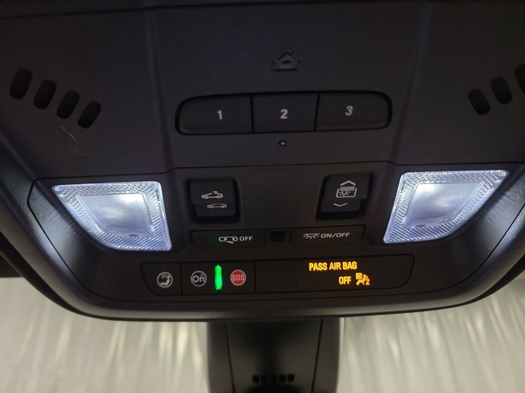Used 2023 Cadillac XT5 Sportv w/ Technology Package AWD/4WD image 23