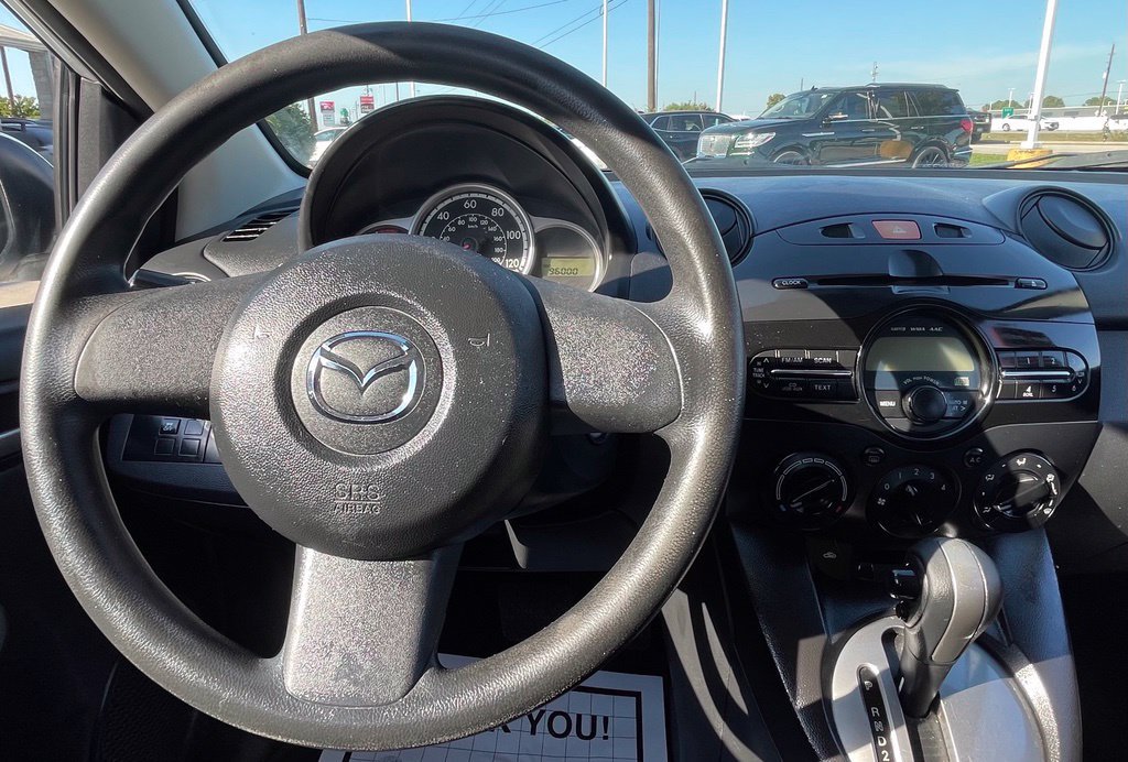 Used 2014 MAZDA MAZDA2 Sport FWD image 15