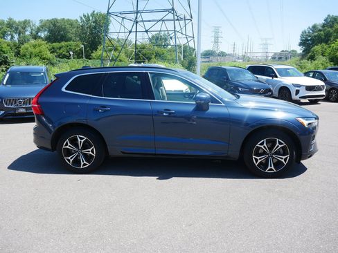 Used 2022 Volvo XC60 B5 Momentum AWD/4WD image 8