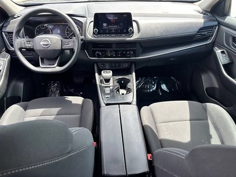 Used 2026 Nissan Rogue S FWD image 18
