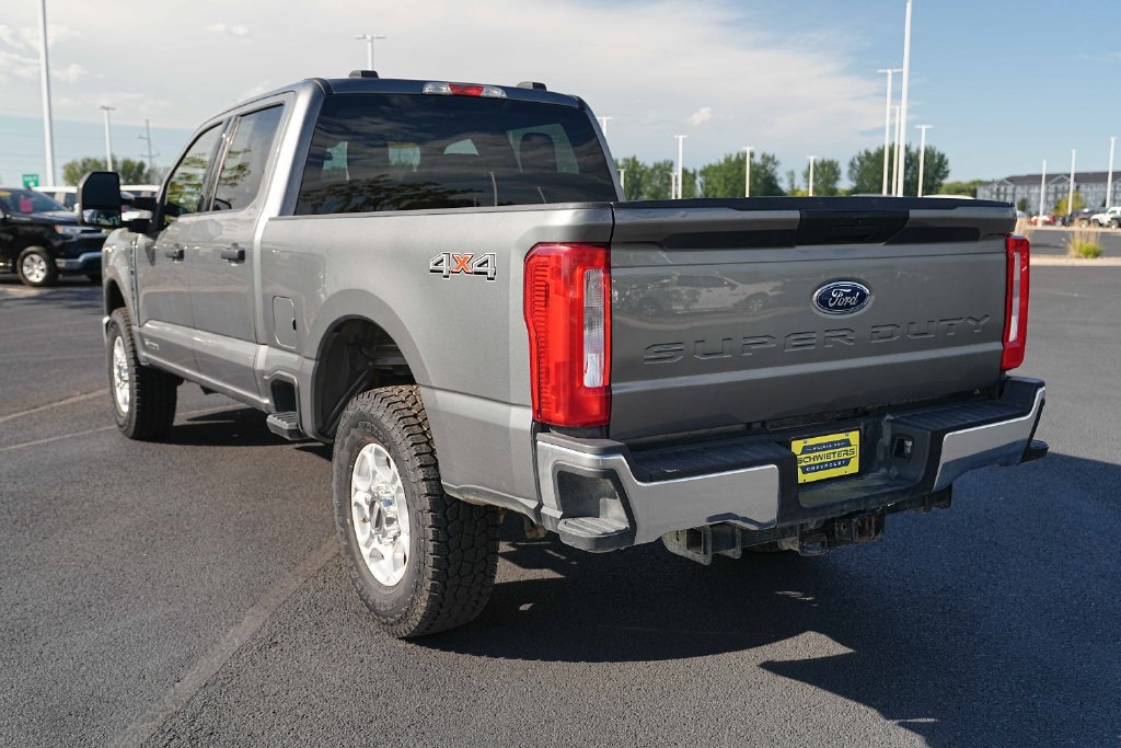 Used 2025 Ford F250 XLT AWD/4WD image 9