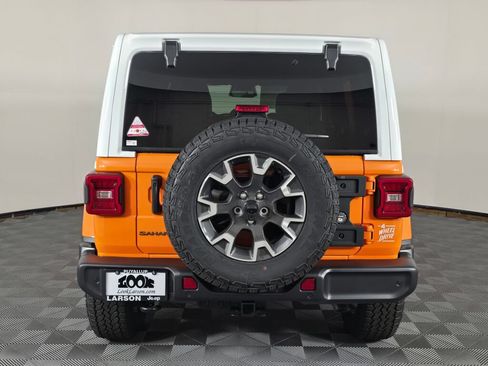 New 2026 Jeep Wrangler Unlimited Sahara w/ Whitecap Package AWD/4WD image 5