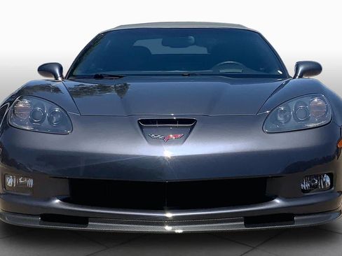 Used 2011 Chevrolet Corvette Grand Sport w/ Preferred Equipment Group RWD image 3