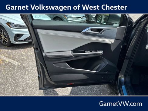 New 2026 Volkswagen Taos SE AWD/4WD image 16