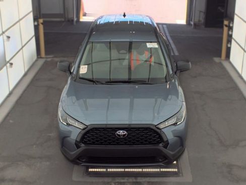 Used 2024 Toyota Corolla Cross L FWD image 2