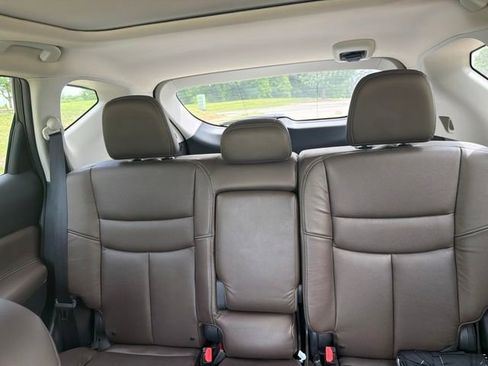 Used 2015 Nissan Murano Platinum w/ Platinum Technology Package AWD/4WD image 18