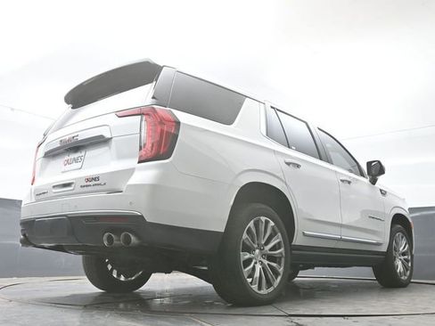 Used 2021 GMC Yukon Denali w/ Denali Premium Package AWD/4WD image 59