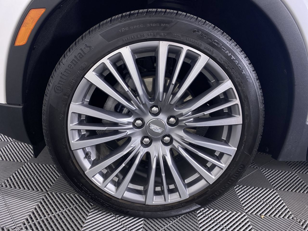 Certified 2024 Cadillac XT4 Premium Luxury AWD/4WD image 15