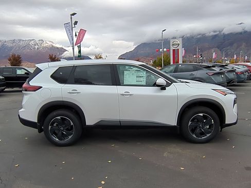 New 2026 Nissan Rogue SV w/ Cold Weather Package image 2