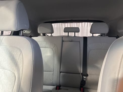 Used 2023 Hyundai Kona SE w/ Cargo Package image 19