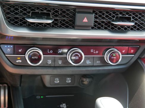 Used 2025 Acura ADX A-Spec AWD/4WD image 23