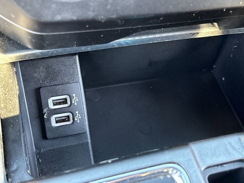 Used 2020 Ford F150 XLT w/ Equipment Group 302A Luxury image 9