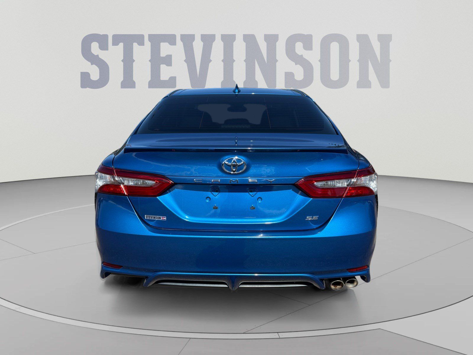 Used 2019 Toyota Camry SE FWD image 4