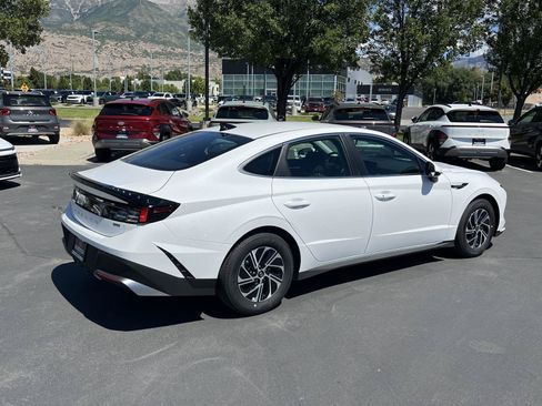 Certified 2026 Hyundai Sonata Blue FWD image 7