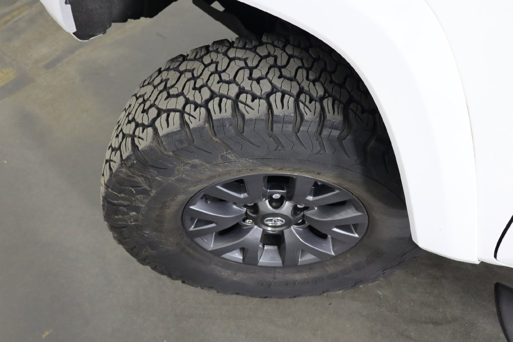 Used 2023 Toyota Tacoma SR5 AWD/4WD image 43