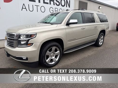 Used 2015 Chevrolet Suburban LTZ image 7