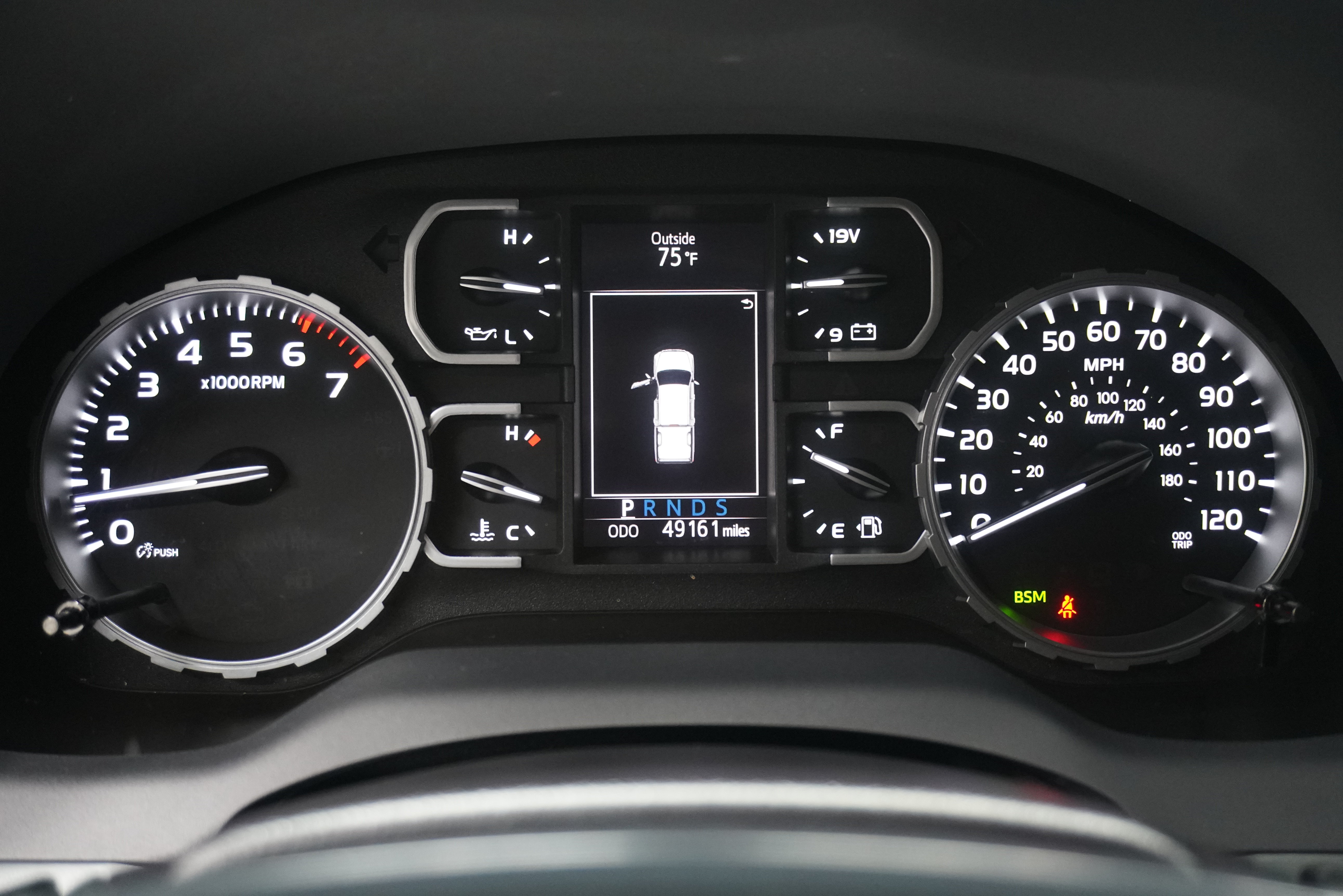 Used 2018 Toyota Tundra Platinum AWD/4WD image 17