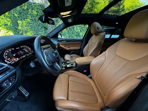 Used 2023 BMW X4 M40i w/ Premium Package image 10