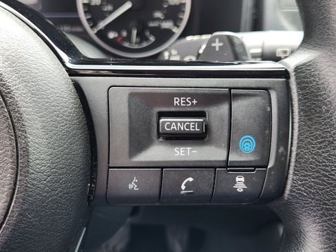 Certified 2022 Nissan Rogue SV AWD/4WD image 23
